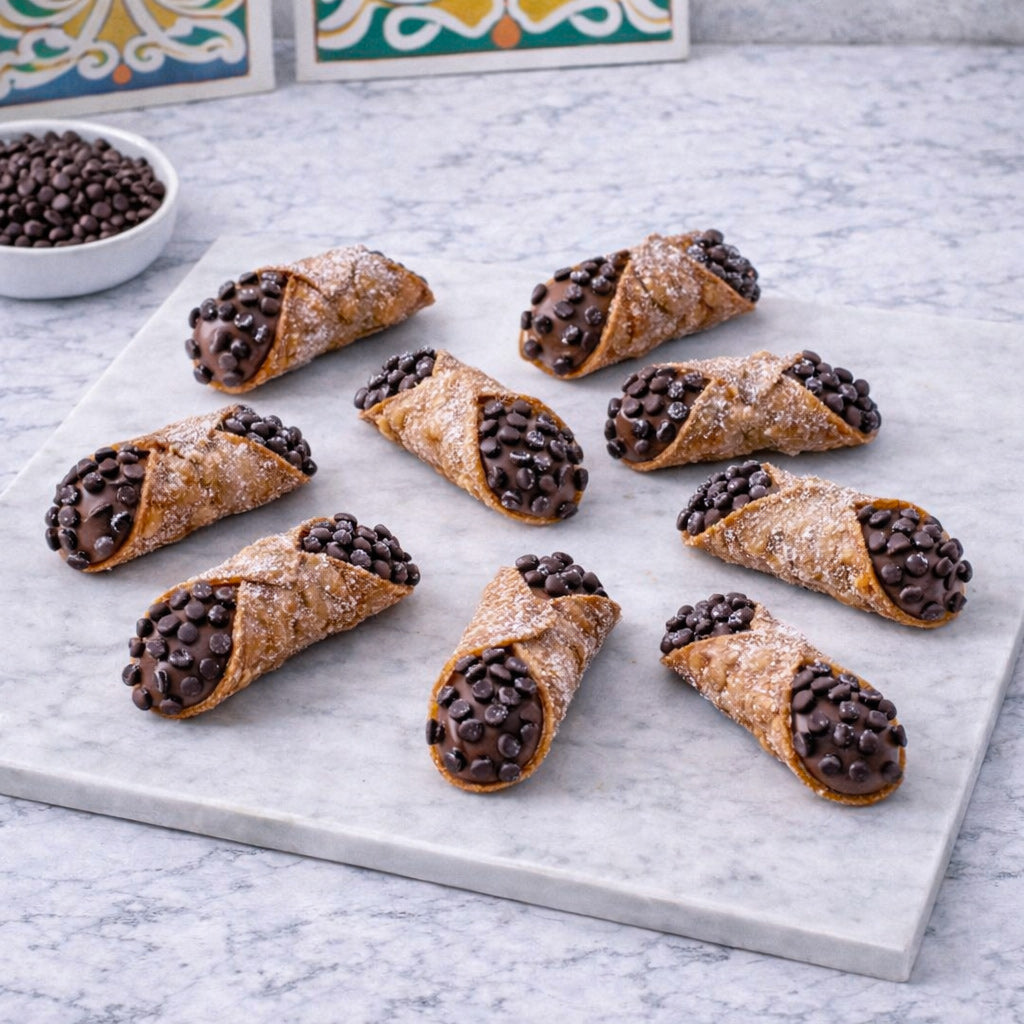 Cannolicchi Siciliani Tradizionali con Crema di Cioccolato