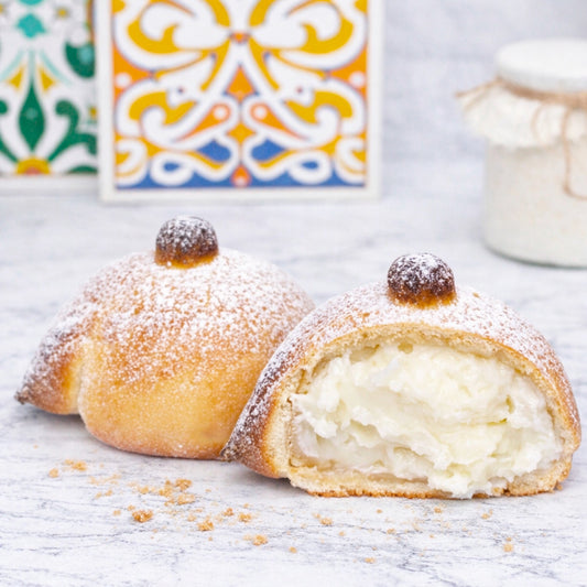 Panzerotti Siciliani alla Crema Bianca